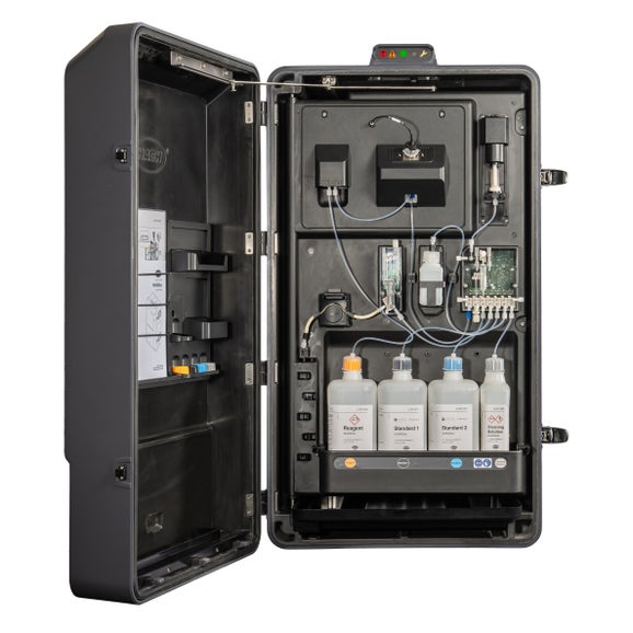 NH6000sc Ammonia Analyzer, 1 channel, for use with 1 external filtration system, flow detection, automatic grab sample, 115 VAC