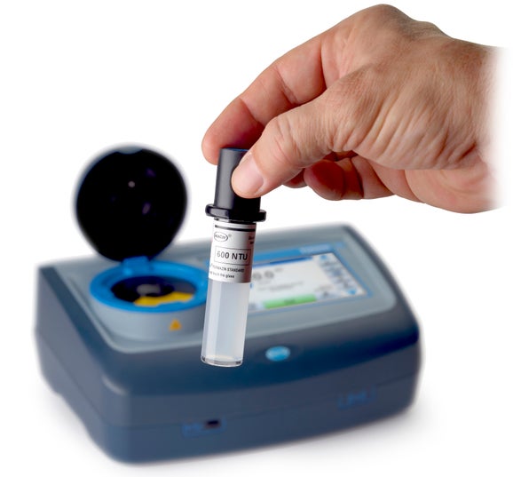 TU5 Series® TU5200 Laboratory Laser Turbidimeter with RFID, EPA Version