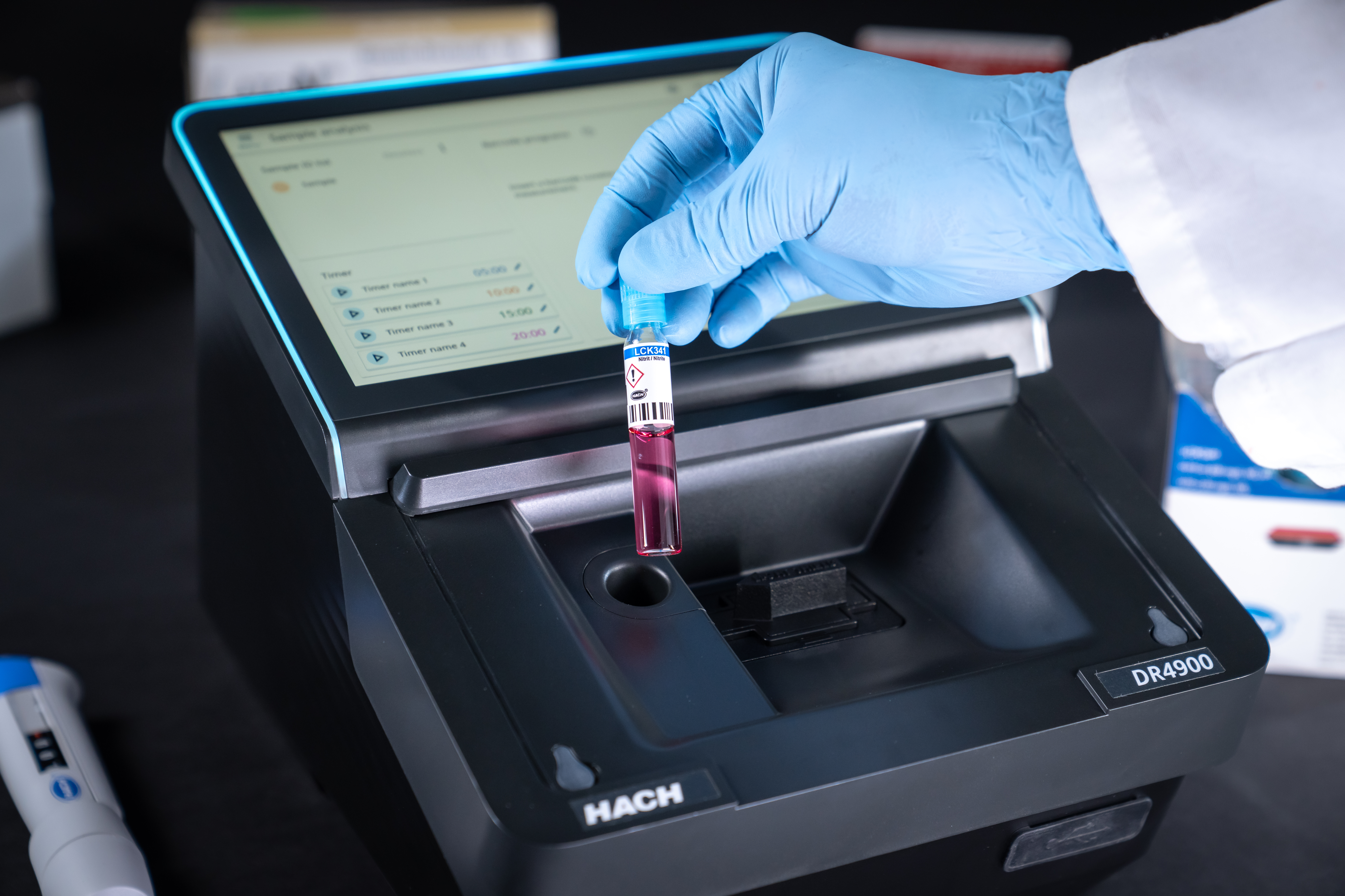 DR4900 Lab Spectrophotometer