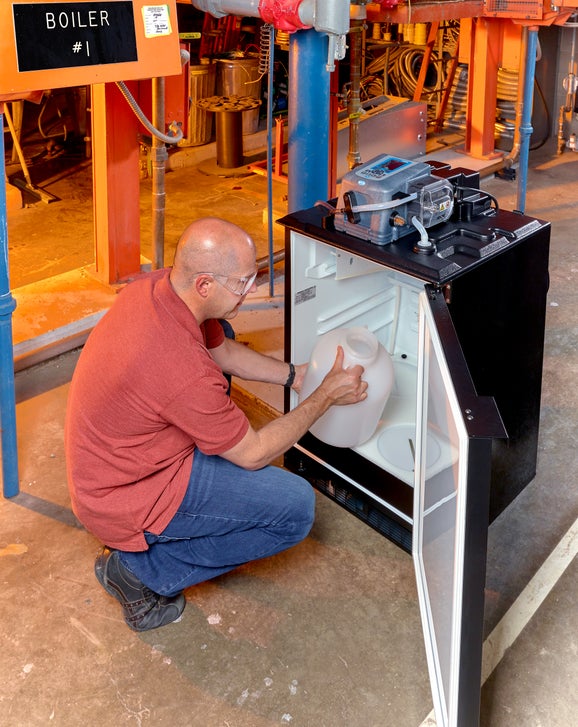 AS950 Refrigerated Sampler in a boiler application