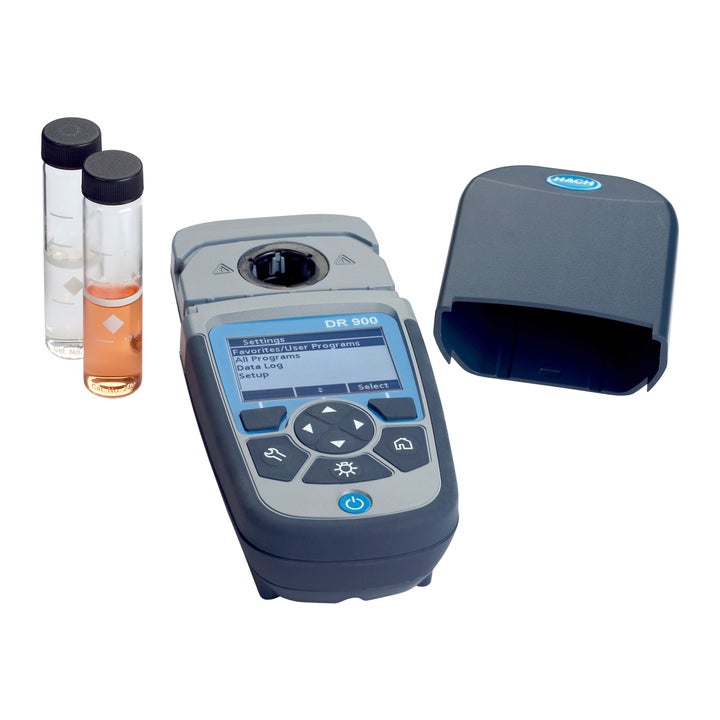 DR3900 lab spectrophotometer