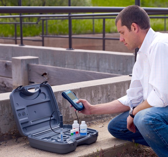 Sension+ PH1 Portable pH Meter, Field Kit with Electrode for General Purposes