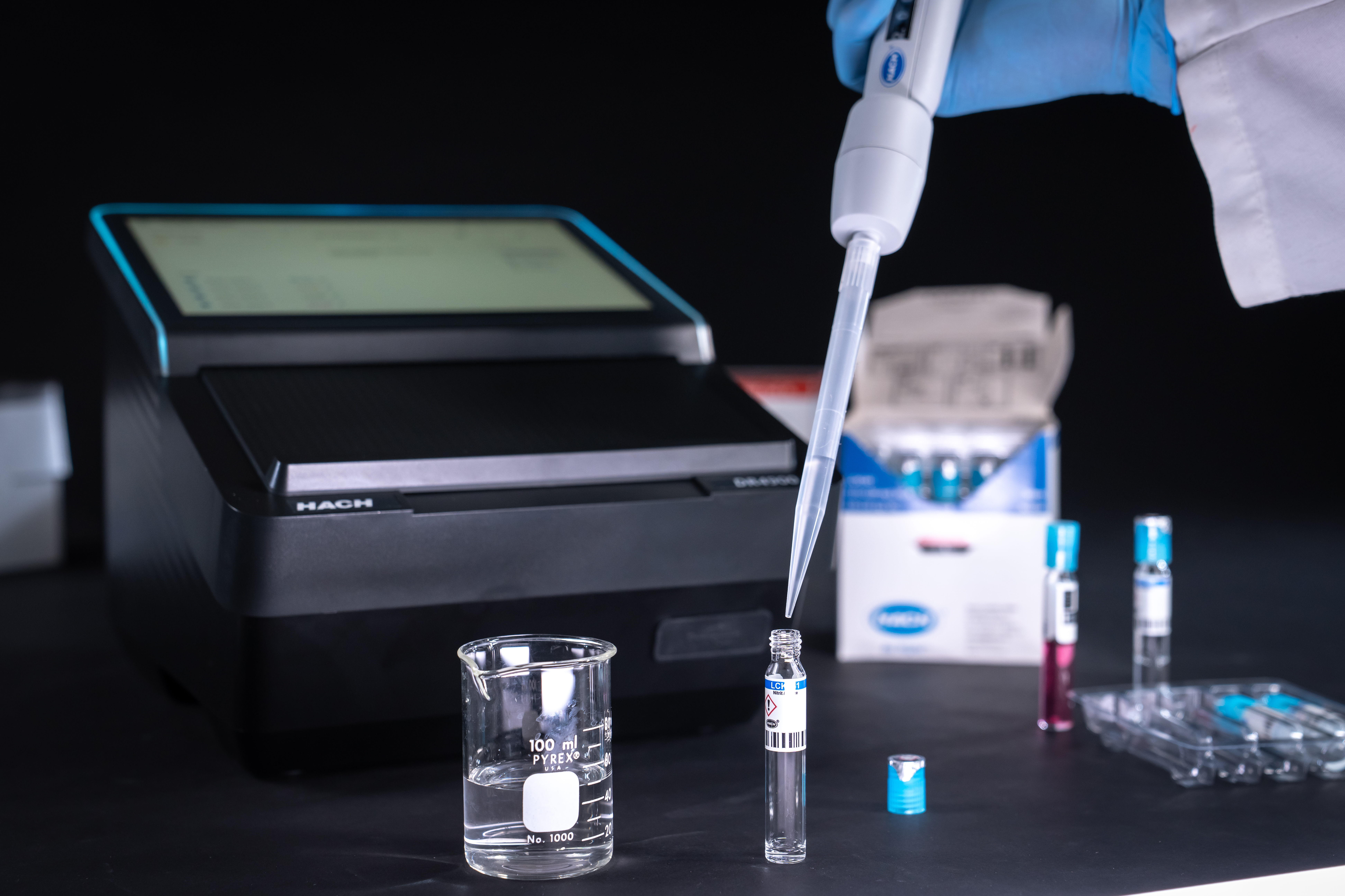 DR4900 Lab Spectrophotometer