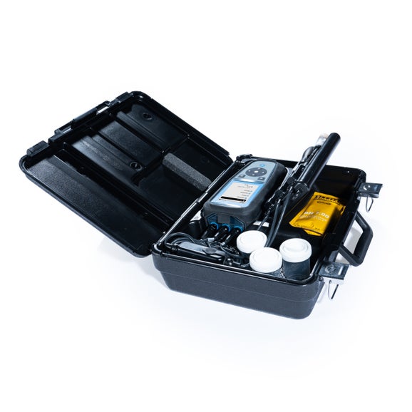 HQ4300 Portable Multi-Meter with Gel pH, Conductivity, and Dissolved Oxygen Electrode, 1 m Cables